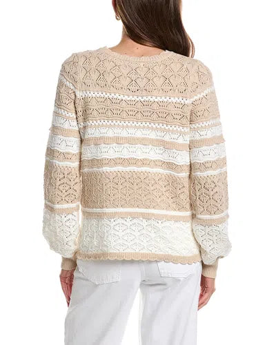 Scalloped Trim Sweater / Chateau