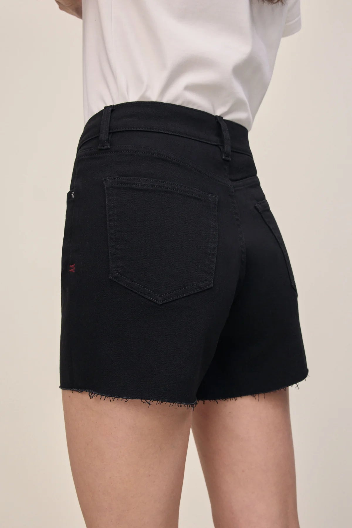 VVI Stretch Relaxed Short/ Jet Black