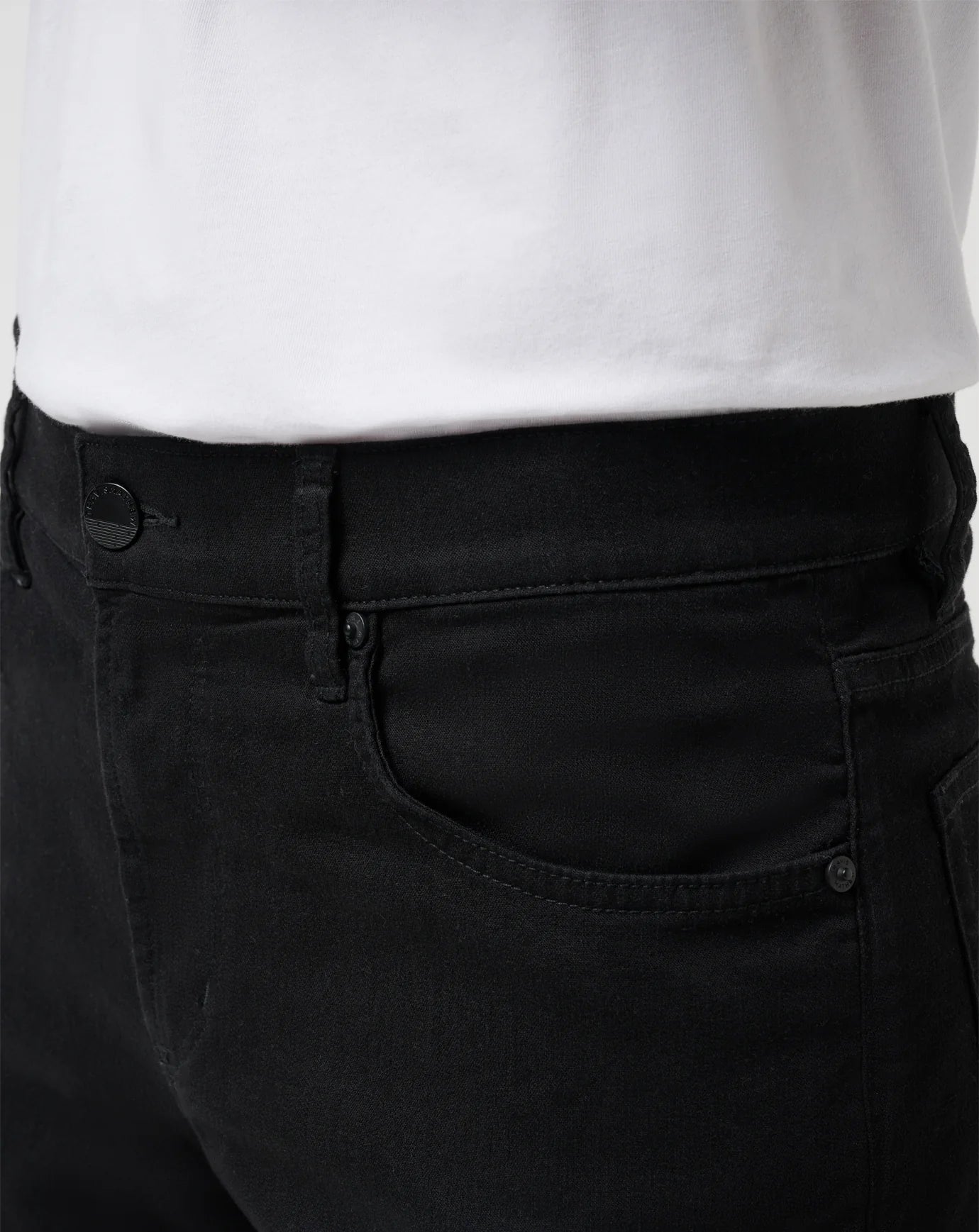 Legacy Featherweight Jeans / Black