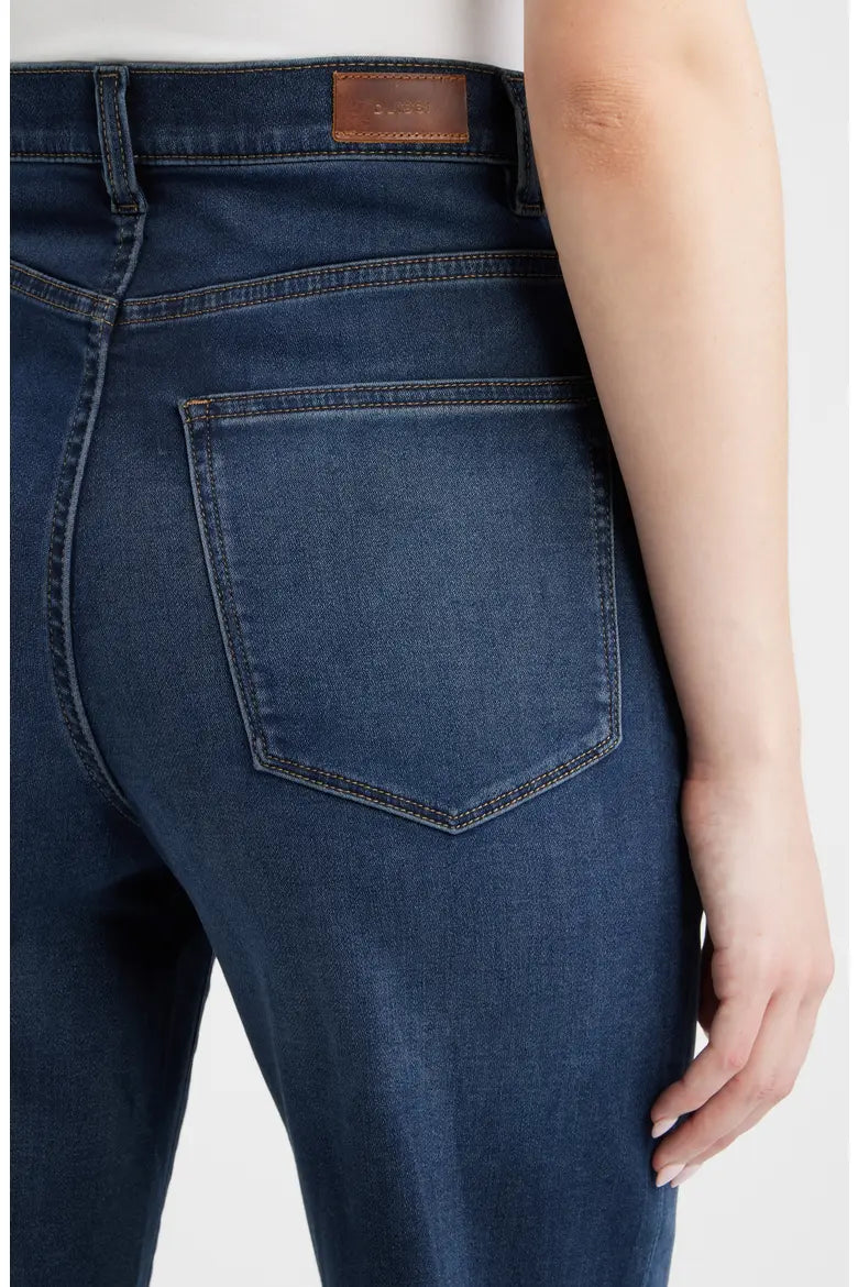 Karmine Refined Wide Leg