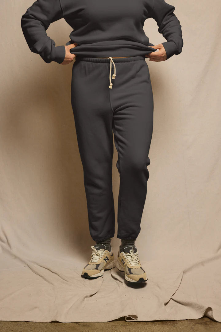 PERFECT WHITE TEE - Stevie Fleece Sweatpants / Vintage Black