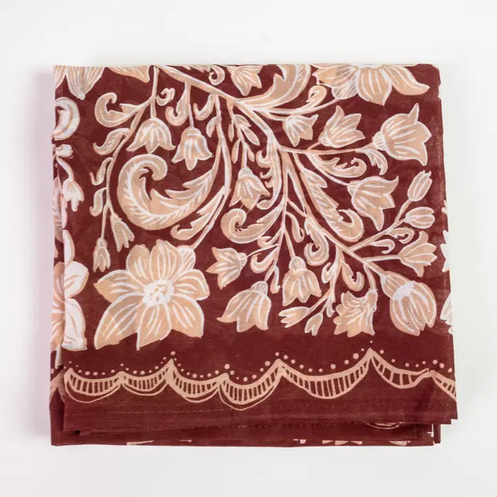 Agatha Bandana