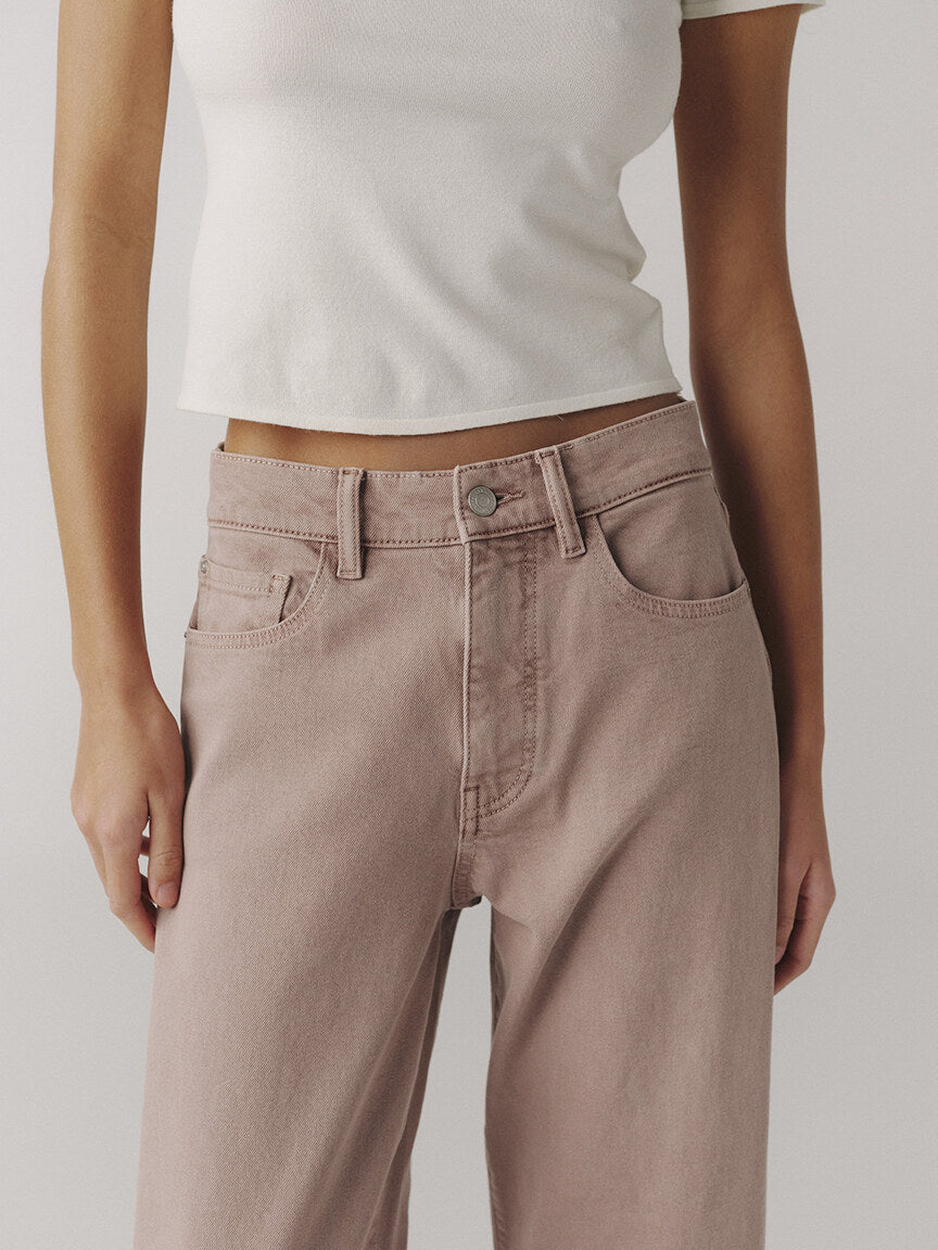 BNA Soft Curve Barrel Jean