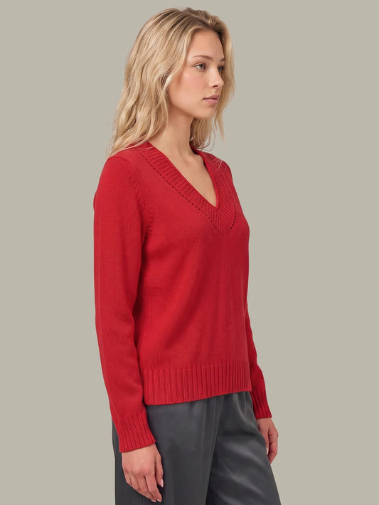 Virginia V-Neck Pullover