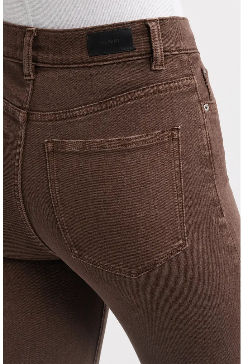 Halle Straight Jean