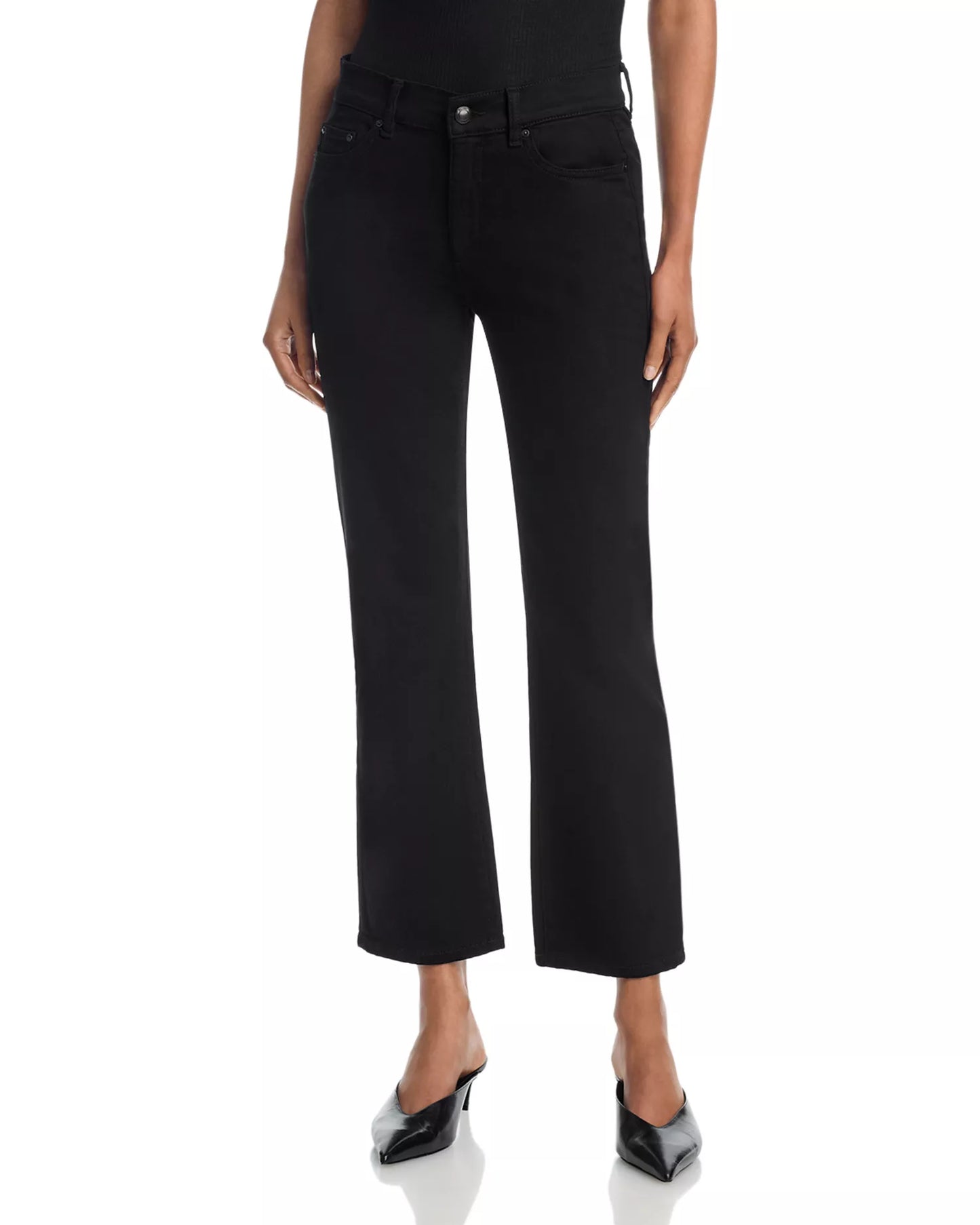 Mara Straight Ankle Jean