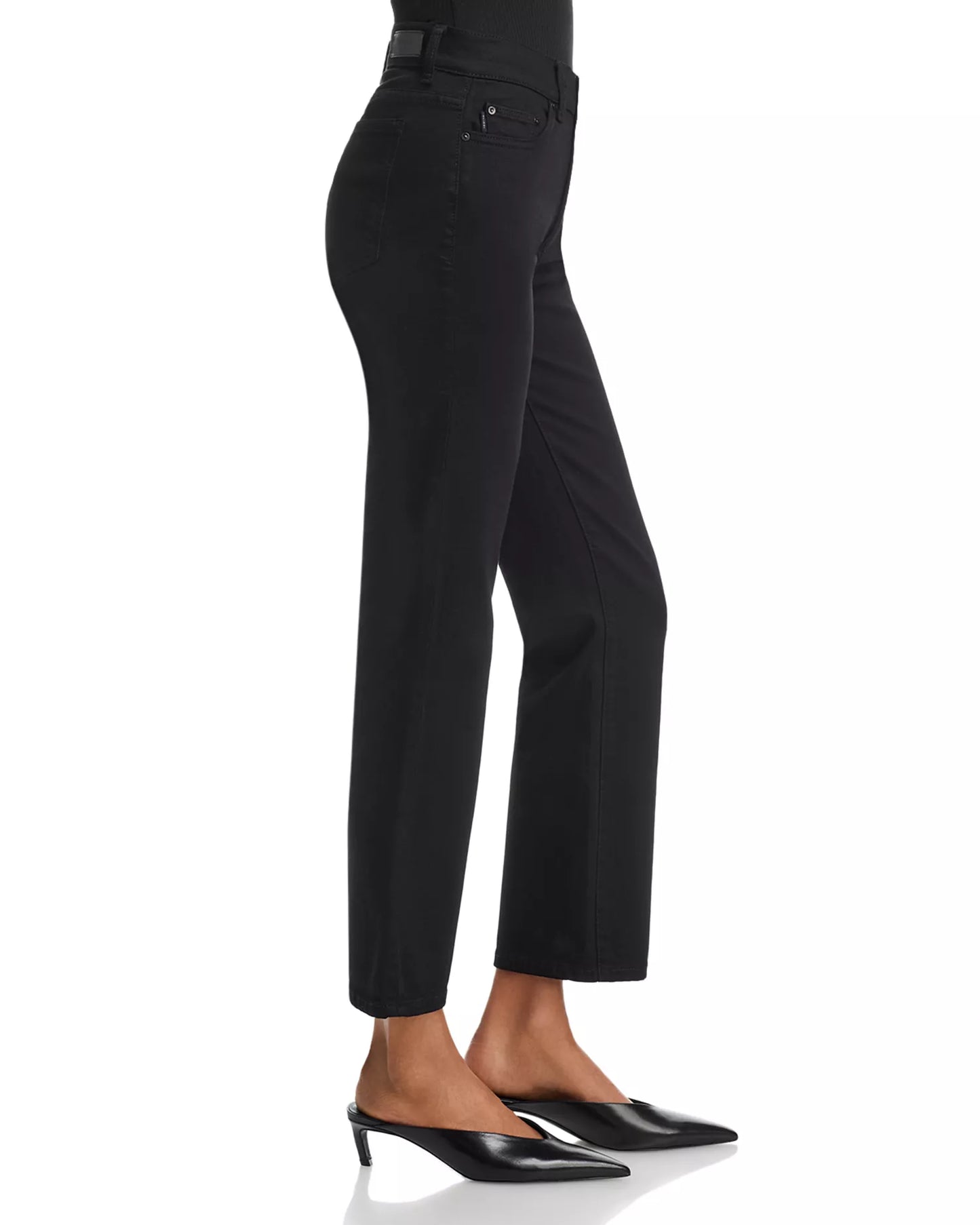 Mara Straight Ankle Jean