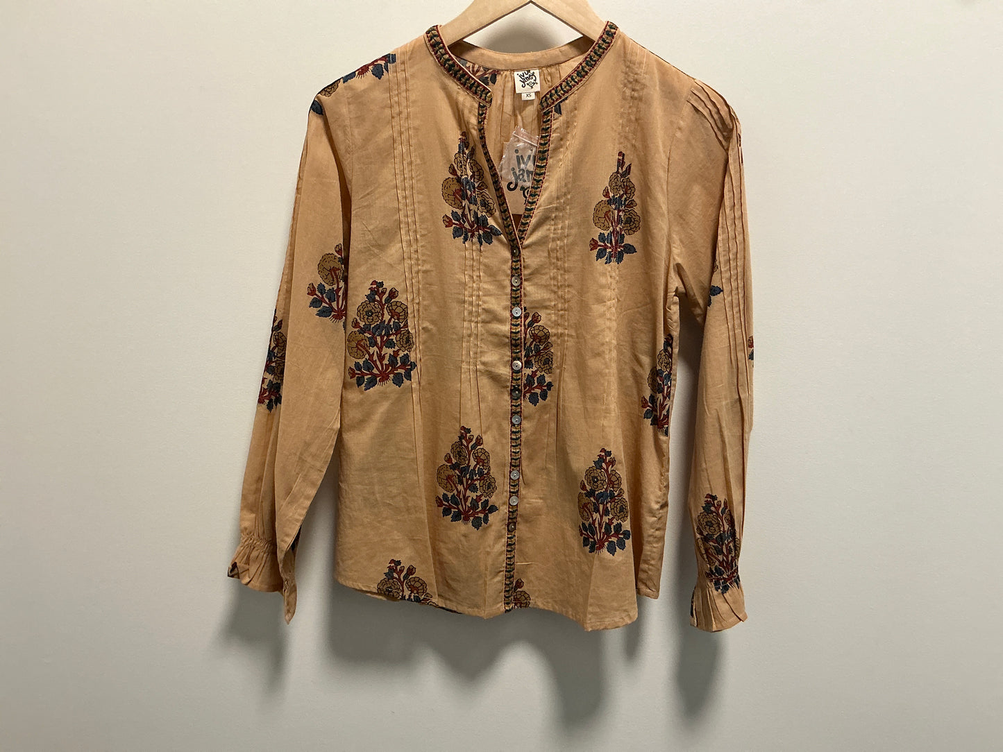 IVY JANE - Banded Front Tuck Top / Camel