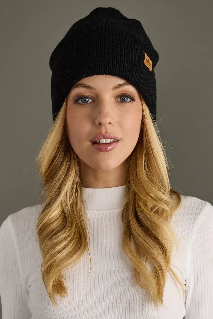 PANACHE - Dream On Knit Beanie / Black