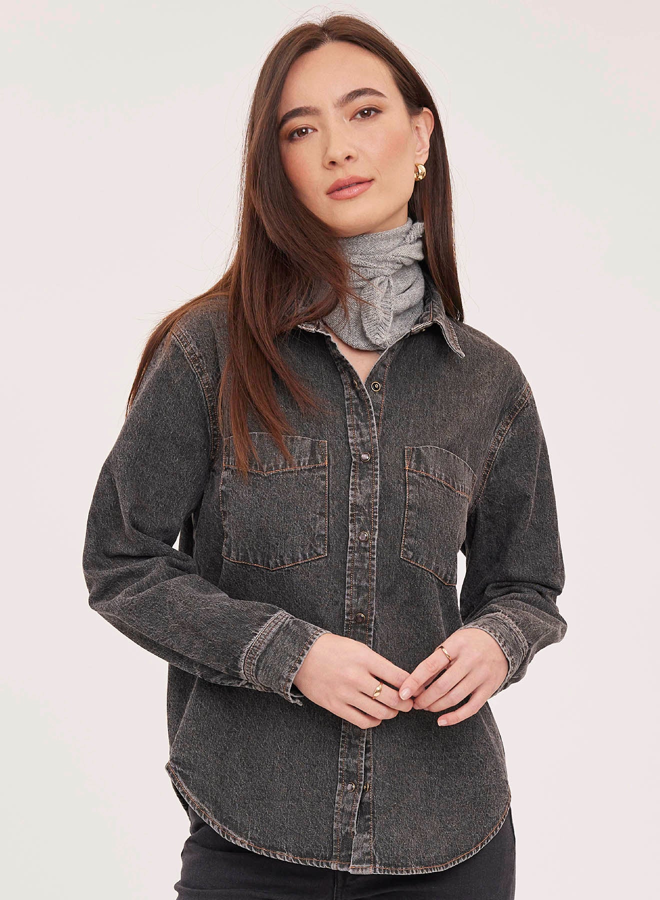 Griffin Button Up