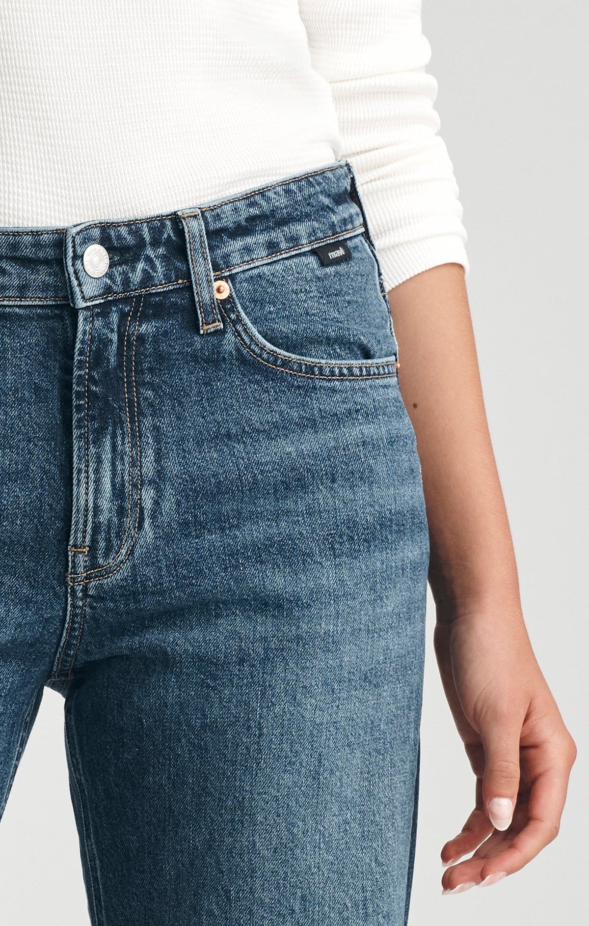 Taylor Straight Jean
