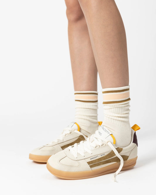 Fez Sneaker