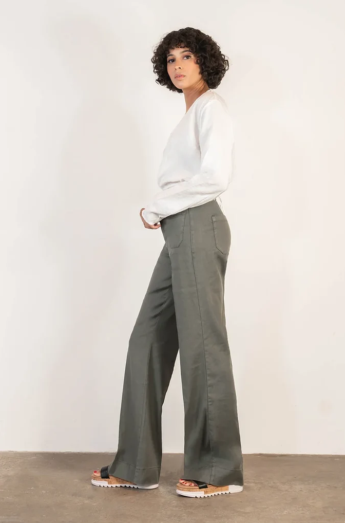 Sarah Pant