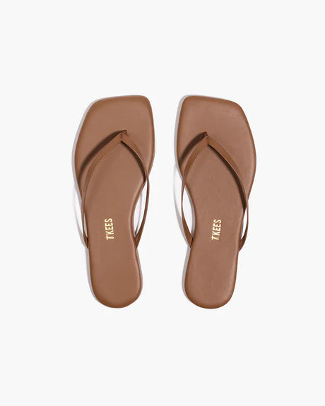 Square Toe Lily