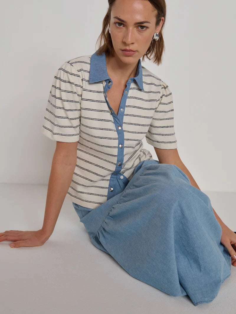 Zoe Snap Top
