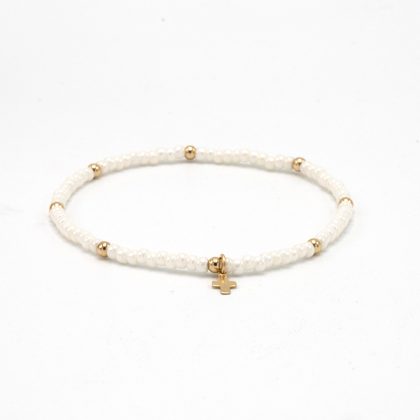 Luxe Cross Bracelet in PEARL WHITE