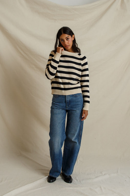 Evie Raglan Crew