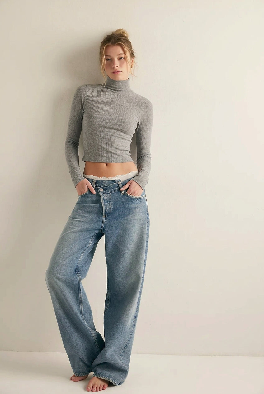 So Soft Seamless Mock Neck