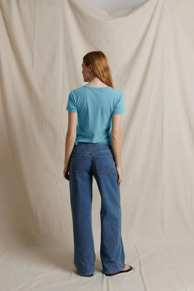 Lisa Fitted Tee