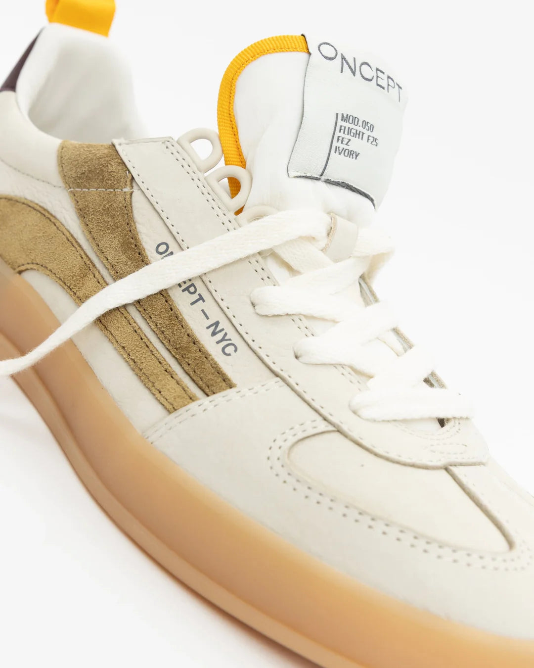 Fez Sneaker