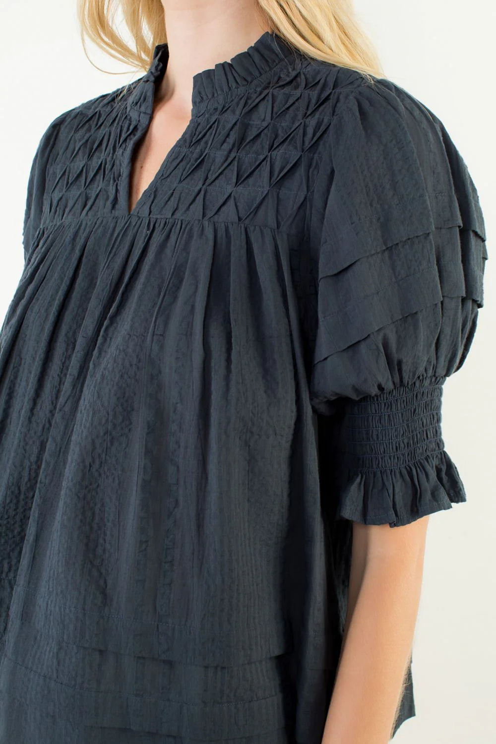 Short Sleeve Crinkle Top/Navy
