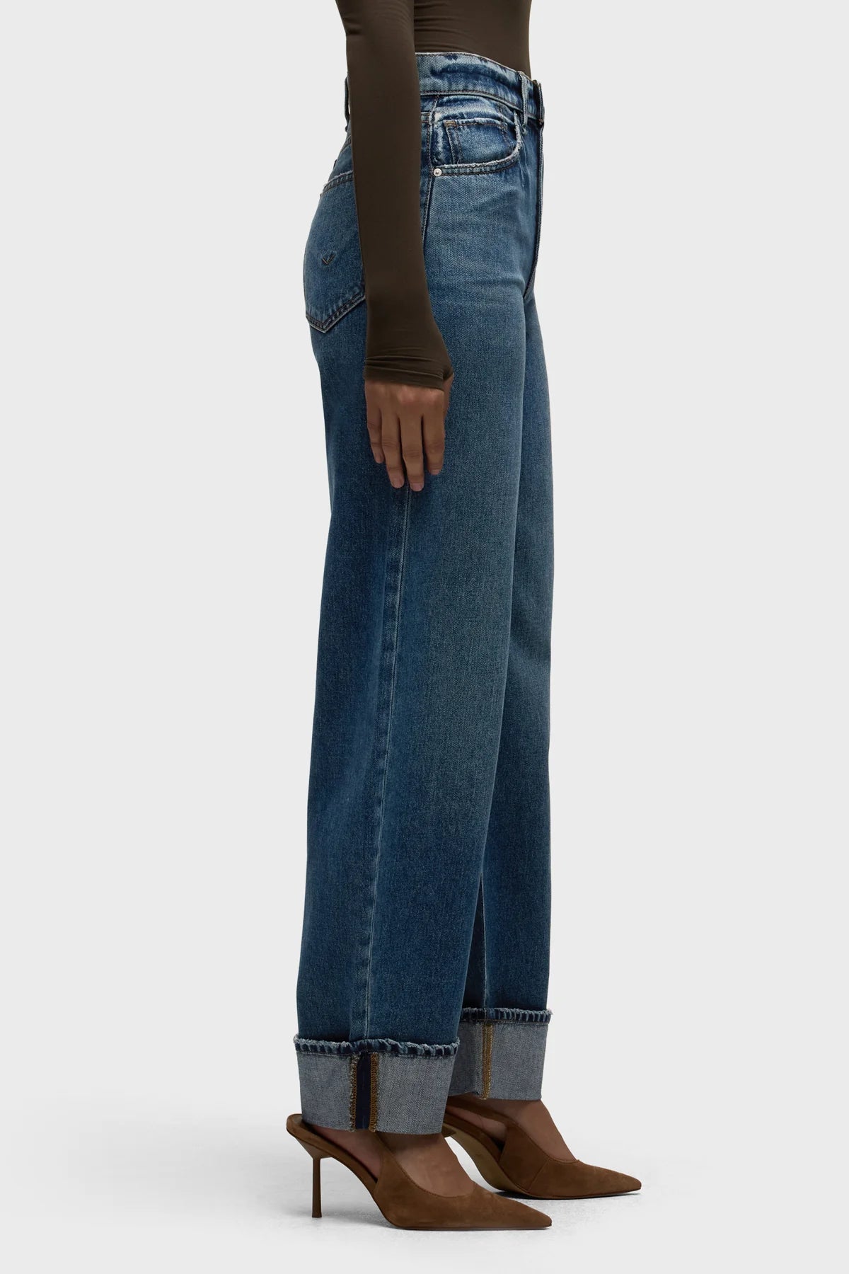 Aria Cuffed Barrel Jean