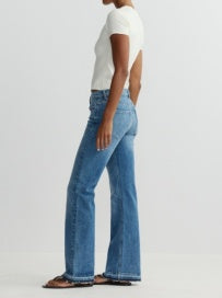 DL 1961 - Bella Slim Boot/ Meadow Lake